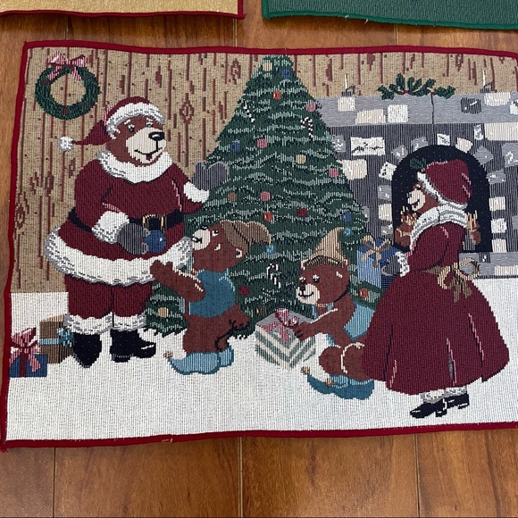 VTG 90’s Holiday Christmas Tapestry Needlepoint Decorative Placemats 3Pcs - Picture 8 of 10